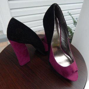 Peep Toe block heel Pump